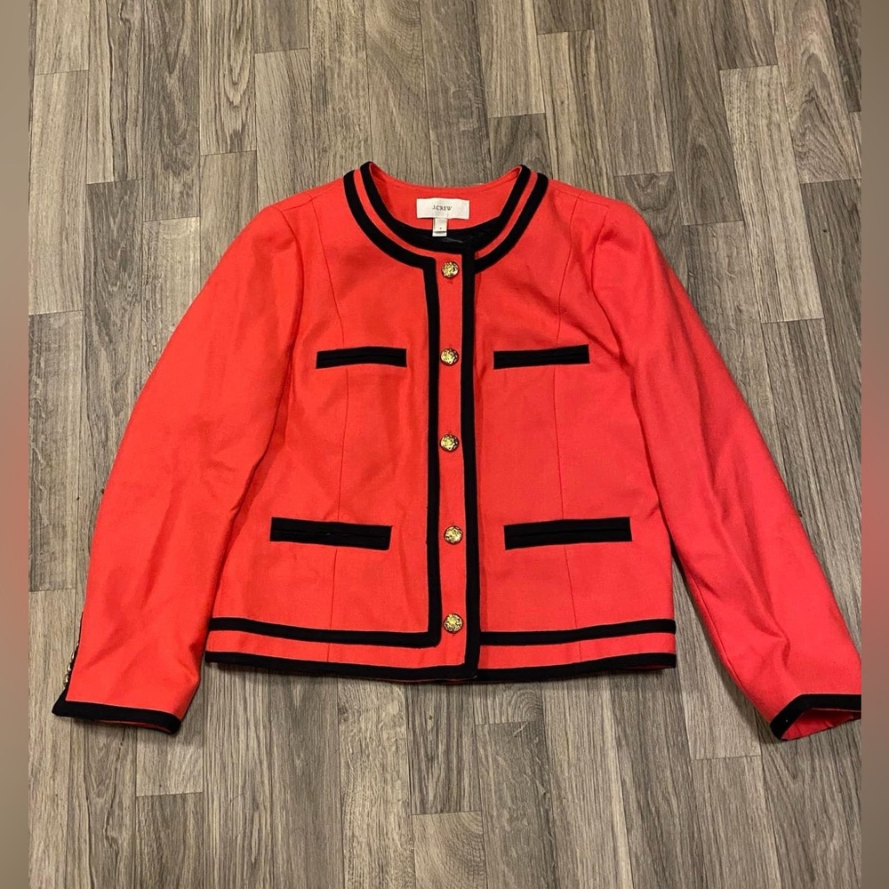 Like new Jcrew wool lady jacket size 6 coral and navy
